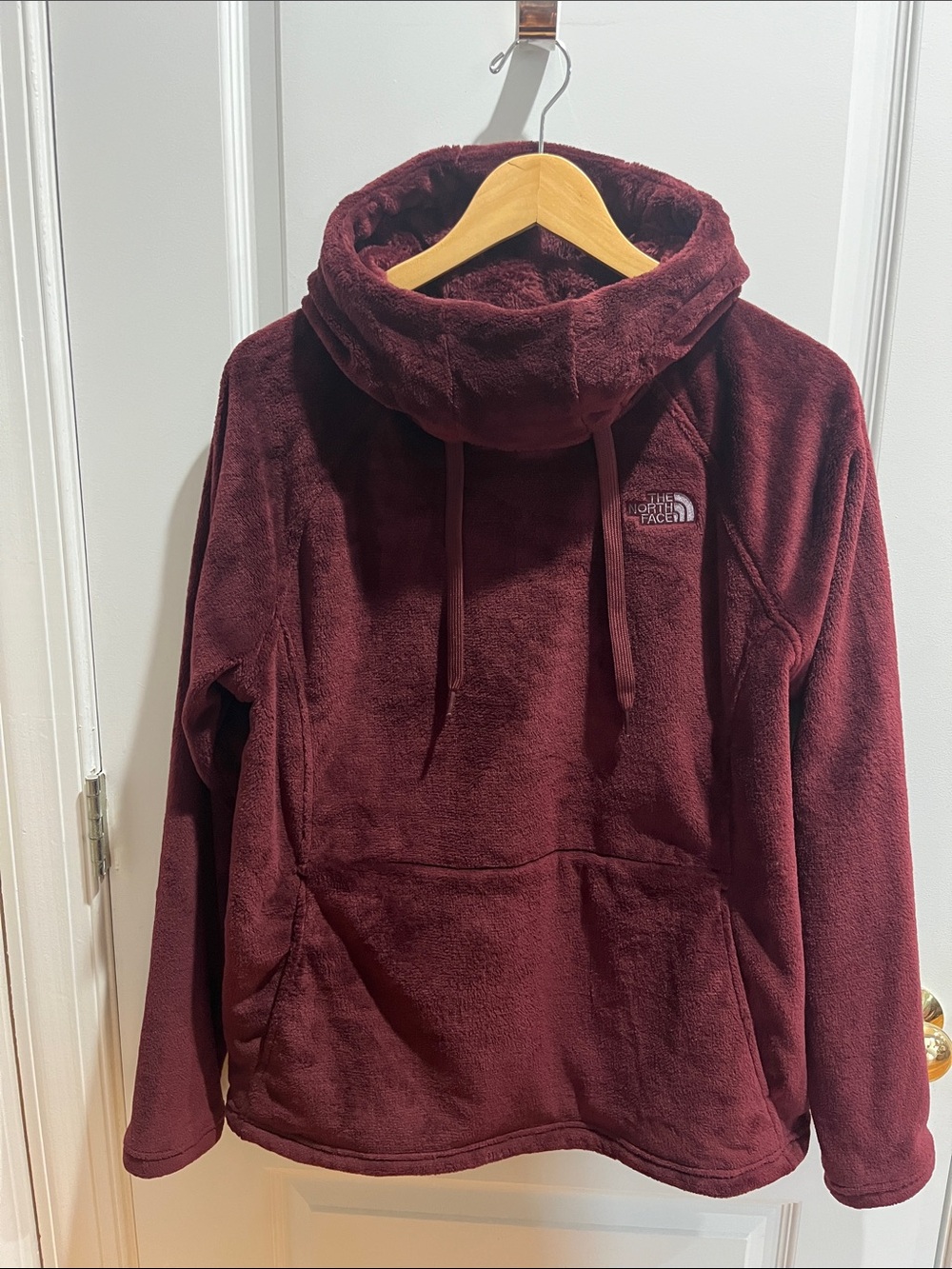 The North Face Plush Funnel-Neck Pullover - Burgundy